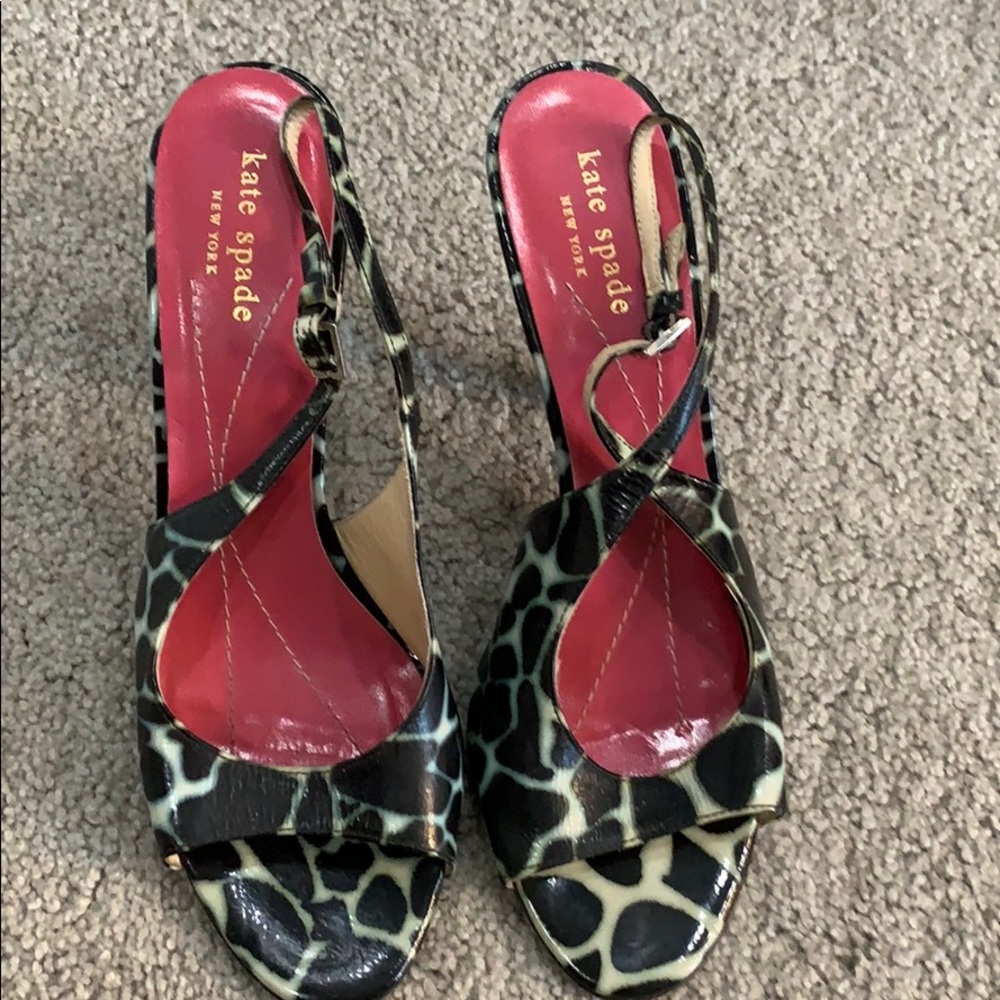 Kate spade patent leather pumps